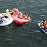 Es ist Schwimmer und Gummibootfahrer Beachten Sollten
