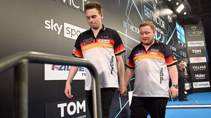 Frankfurts WM-Team-WM: Deutsche Darts-Heime Endet im Halbfinale | Hessenschau.de


