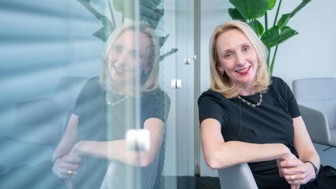 Hanneke Faber: «Logitech Esttrès Bien Armé Face - La Guerre Commerciale»

