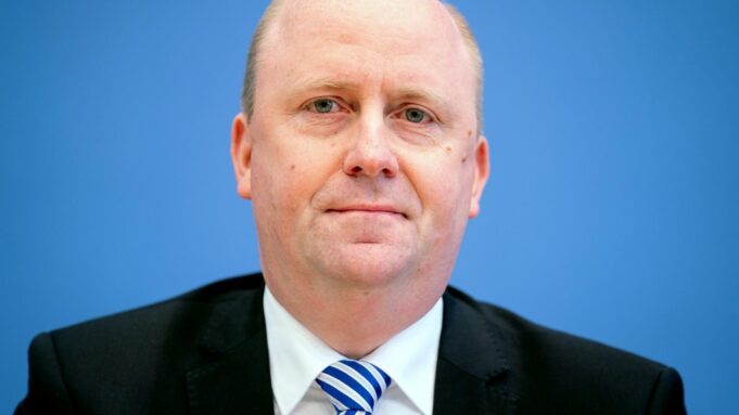 Heftiger Streit um DesignIerten REBHNUNGSHOF-PRAINDENTENTENIM METTAG | Hessenschau.de

