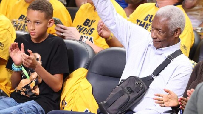 Im NBA -Finale erinnert Oscar Robertson Indiana an Basketball -Erbe, Rassengeschichte -

