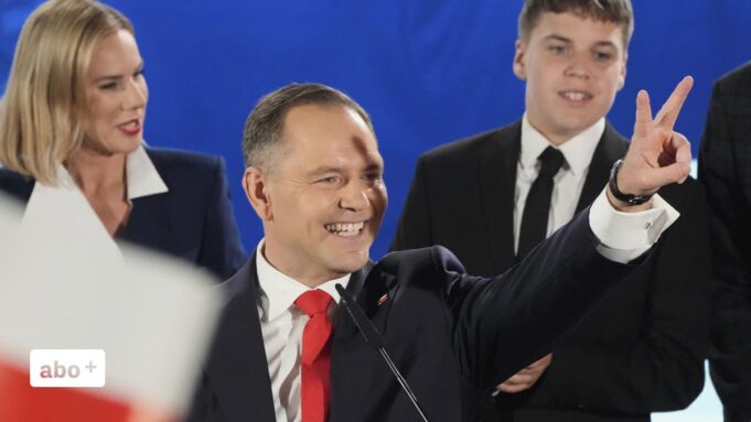 In Osteuropa Ringen Rechte und Liberale MIT Offenem Ausgang

