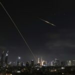 Iran feuert Neue Raketenwelle auf Israel AB