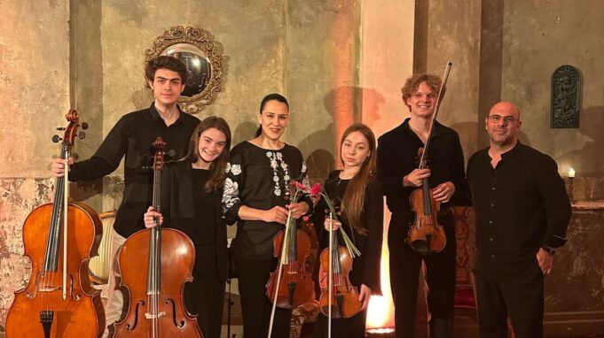 Junge Musiker Bringden Klassik in Kitas und Kliniken

