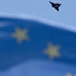 L'Avion de Chasse du Futur, Symbole des Division Seuropéennessur Ladéfense