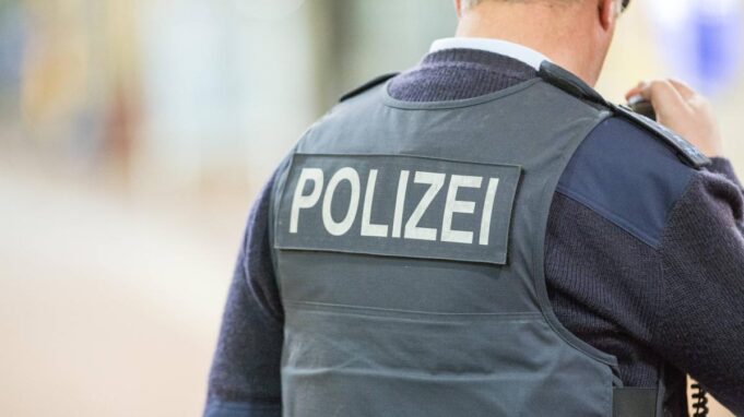 Leiche aus Trave dissinefizerert - ermittlungen dauern

