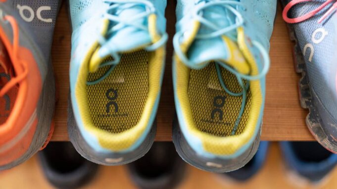Leministère Zürichois Klasse la Plainte Conte Les Chaussures auf

