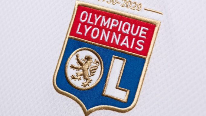 Lyons Kristallpalast, der aufgrund finanzieller Probleme zur Ligue 2 diente, ist betroffen


