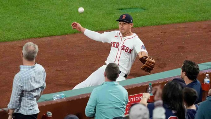 Manager Alex Cora

