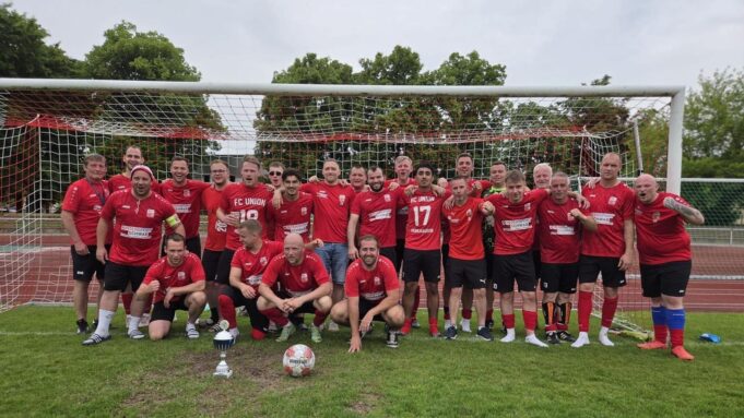 Meisterehren und ein 60-Jähriger Torschützebeimfc UnionMÜHlhausenii

