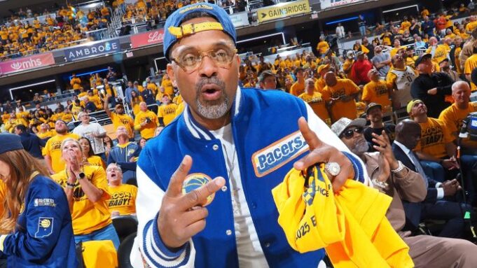 Mike Epps bringt hartnäckige Teamkollegen von Indiana Pacers in das NBA -Finale -

