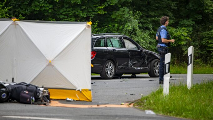 Motorradfahrer Stirbt Beizusammenstoßmitauto in Darmstadt ➤ Hessen am Morgen: Die nachretten im Ticker | Hessenschau.de

