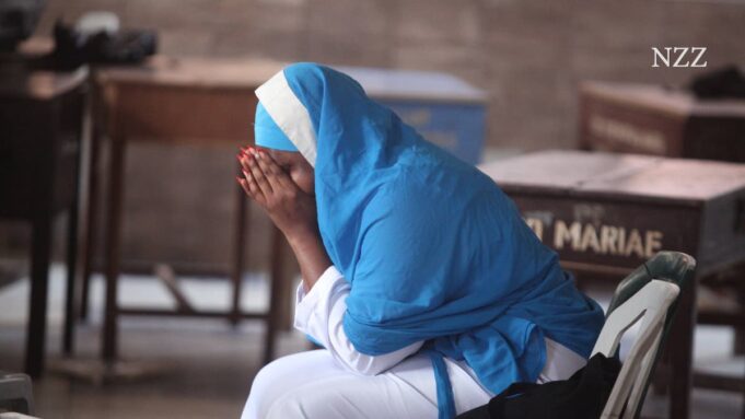 Muslime Massakrieren Dutzende von Christloben Bauern

