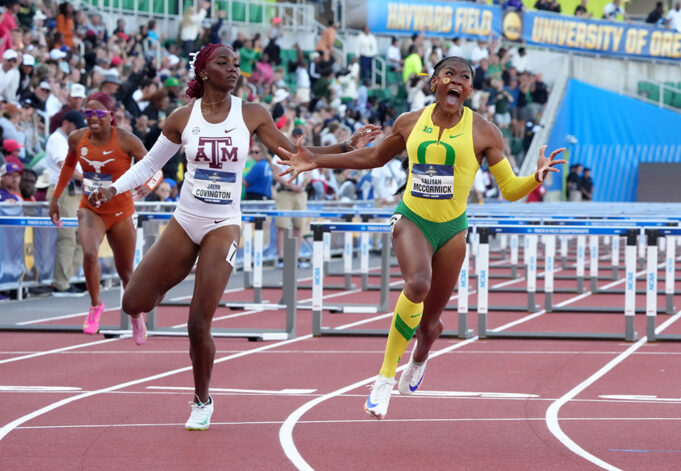 NCAA Frauen 100 Hindernisse - McCormick gewinnt Hayward Faithful

