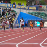 NCAA Makarawu, ein Trio von Männern unter 200-20