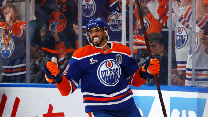 NHL -Ticker: Canadains Holen Dobson -mvp Bennettverlängertert

