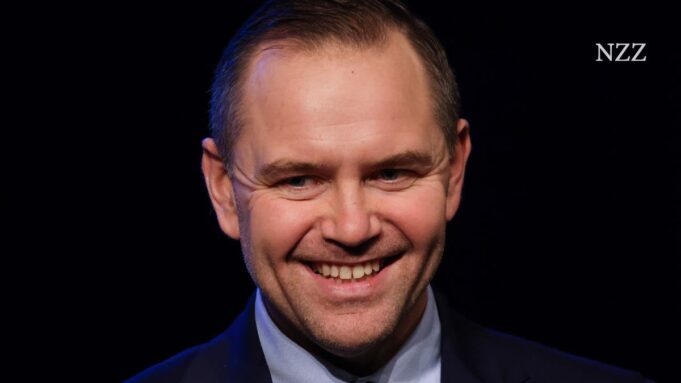Präsidents -SchaftsWahl: Debatte Umunregelmässisigkeuten

