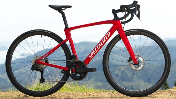 Professioneller Roubaix SL8 Review - Velo


