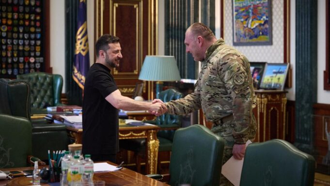 Selenskyj Ferert Angriffe Gegen Russischenhemilitärflughäfen

