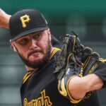 Slenes of the Pirates und Misiorowski der Brauer in ihrem ersten MLB -Match gegeneinander antreten