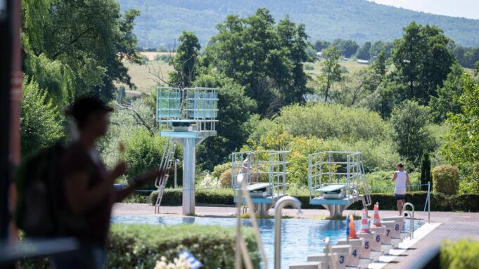 Staatsanwaltner Ermittelt Nachubergriffen von Hesschem Freibad

