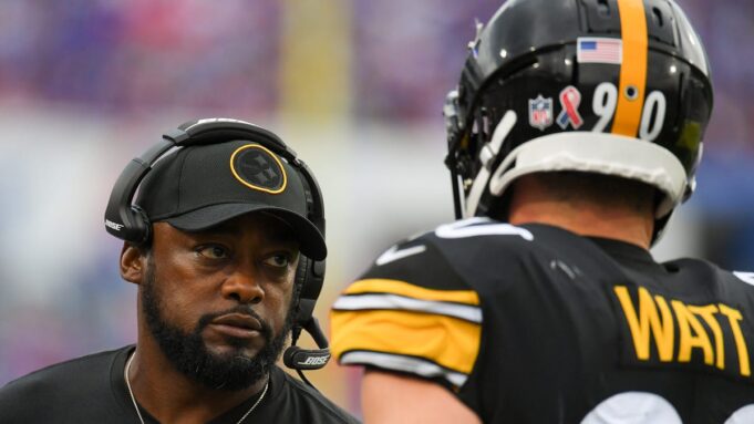 Steelers 'Mike Tomlin spekuliert nicht in Holdout TJ Watt kehrt zurück

