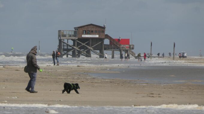 Sturmtief Ziehtügberdie Nordsee & Den Strand in St. Peterording

