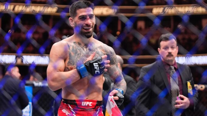 Topuria besiegt Oliveira auf UFC 317 mit Elite Company

