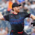 Toronto Blue Jays als Krug Spencer Turnbull für die Verteilung bezeichnet