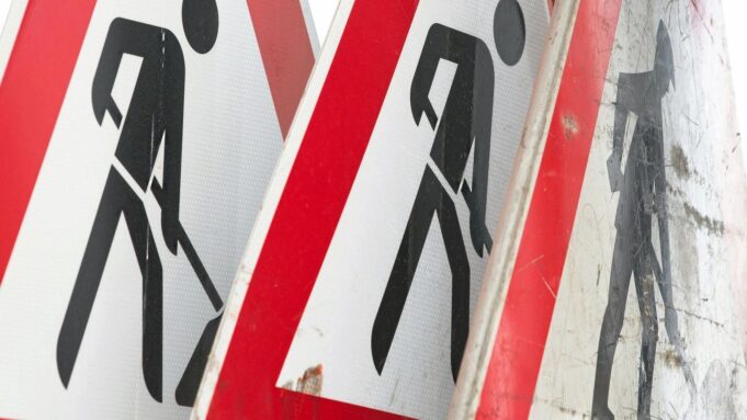 Um Diese Erfurter Verkehrsader Sollten Autofahrer Drei Wochen Eingroßenbogen Mache

