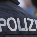 Womöglichs Anti-Krebs-Motivation: Meser Bedroht, MIT, Berlin