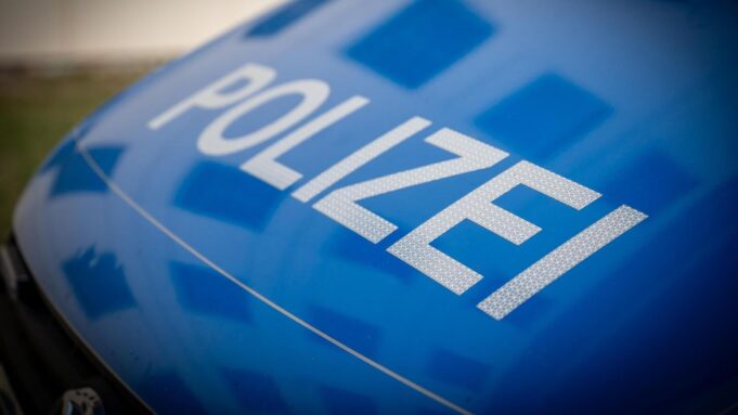 Zigarettenautomat in Erfurter Aufgebrochen-Täterflüchtig

