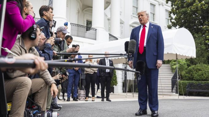 de nouvellesopérationsantonnéespar Donald Trump - Los Angeles, Chicago, New York

