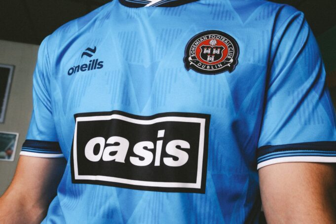 Bohemians und Oasis Link zum 