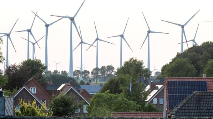 Bund Kipptmindestabständefürwindräder - In Sh Droht WildWuchs

