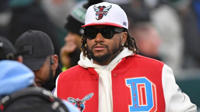 DeSean Jackson führt Deion Sanders den Möglichkeiten des College -Fußballtrainings zu: 