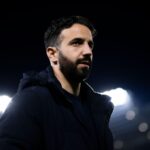 Desperate Red Devils "fragte" £ 45 Millionen Chelsea Deal, Bruce "noch offen" für die Übertragung