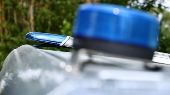 Dreiiste Diebe Klauen im Eichsfeld Einen Fernseher


