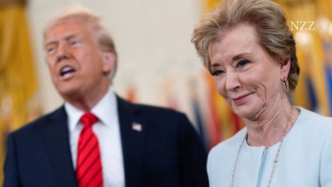 GRESNE LICHT für Bildungsministerium-Abschaffung

