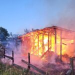 Gartenhütte in Flammen Aufggangen Hessenschau.de