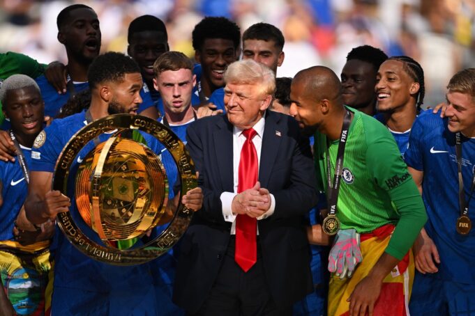 Gianni Infantino, Donald Trump und wie die FIFA die volle Maga bei der Club -Weltmeisterschaft bekommt

