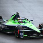 Jakarta E-Prix Podium fährt Sebastien Buemis Freiwurf danach fort