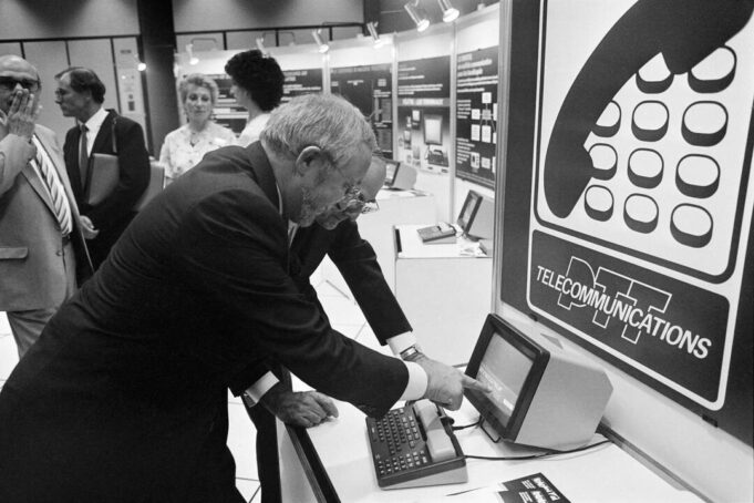 Kommentare Les etats-unis ontremportéla Guerre d'Et Internet

