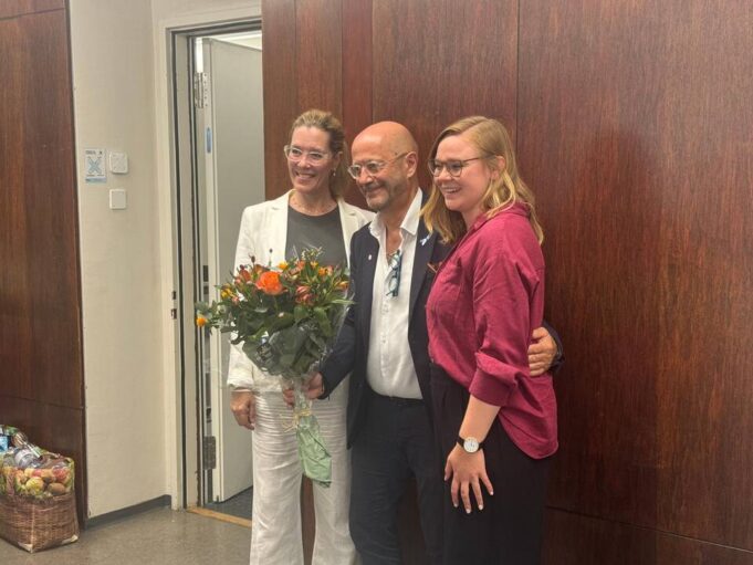 Le Center Vaud Der Sohn von Choisi Nouveauprésidend Sous l '-de ValéressItTli lor

