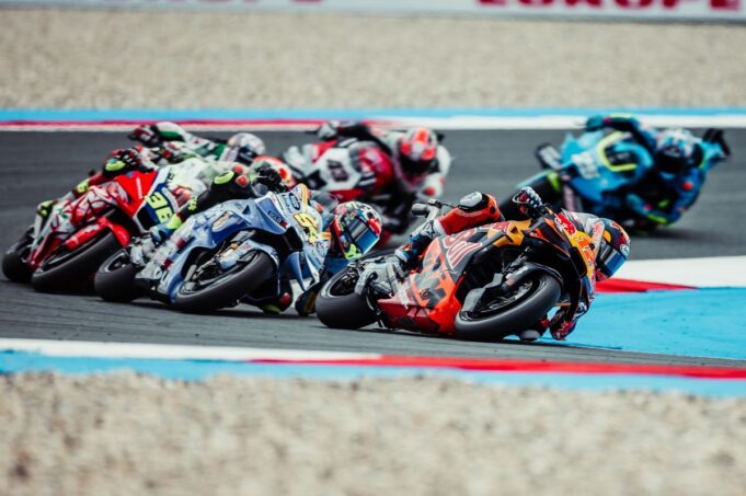 Liberty Media vervollständigt den Kauf von MotoGP

