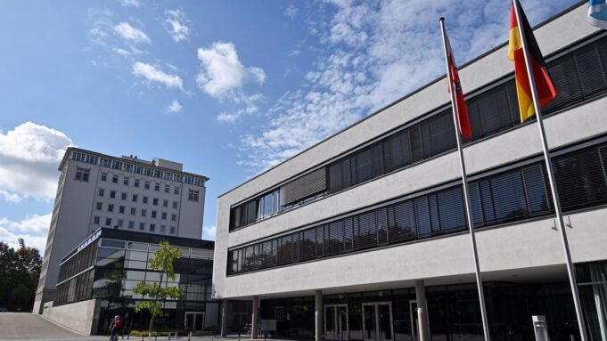 MUSSDERTHURINGERLANDTAGFÜRVÜRVIELEVIELE EURO EURO SANIERT WERDEN?

