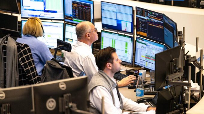 Marktbericht: DAX Dürfte Sicher der 24.000nähern

