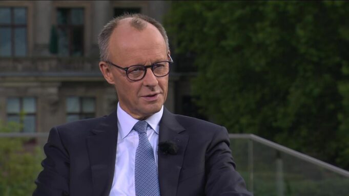 Merz im Ard-Sommerinterview: Geplatzte Richterwahl 