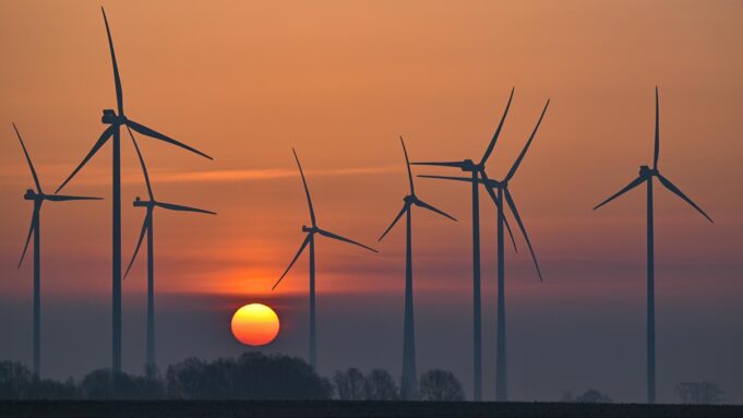 Nur Achtwindrädersind 2025 in Hessen ans Netz Gegangen | Hessenschau.de


