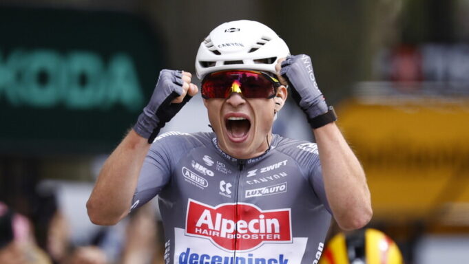 Philipsen Sprintet bei Lille Ins Gelbe Trikot

